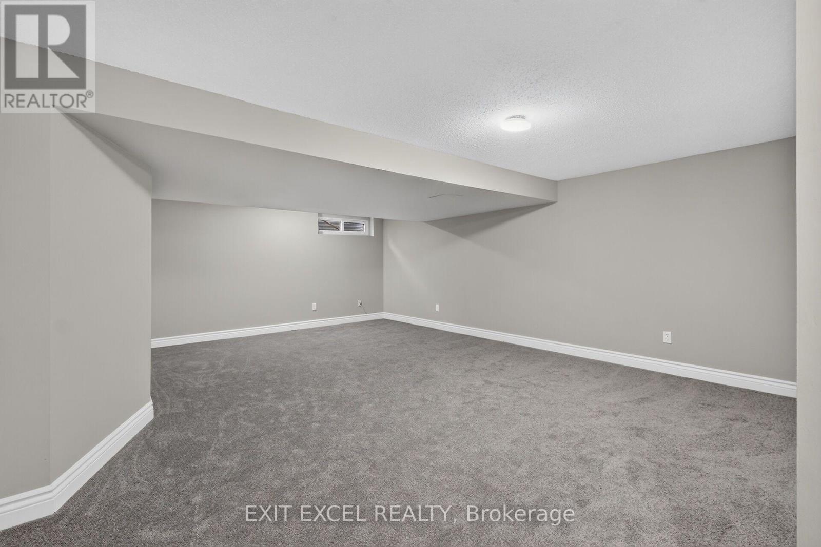 2712 Baseline Road Property Photo 37