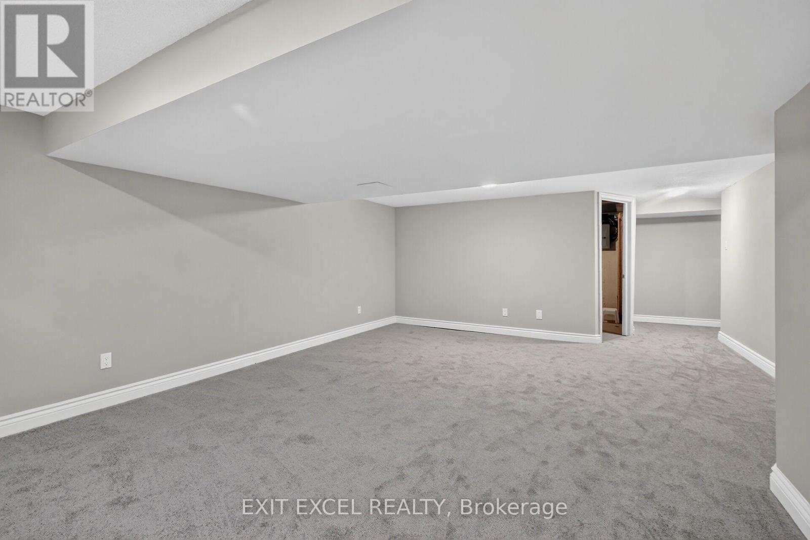 2712 Baseline Road Property Photo 41