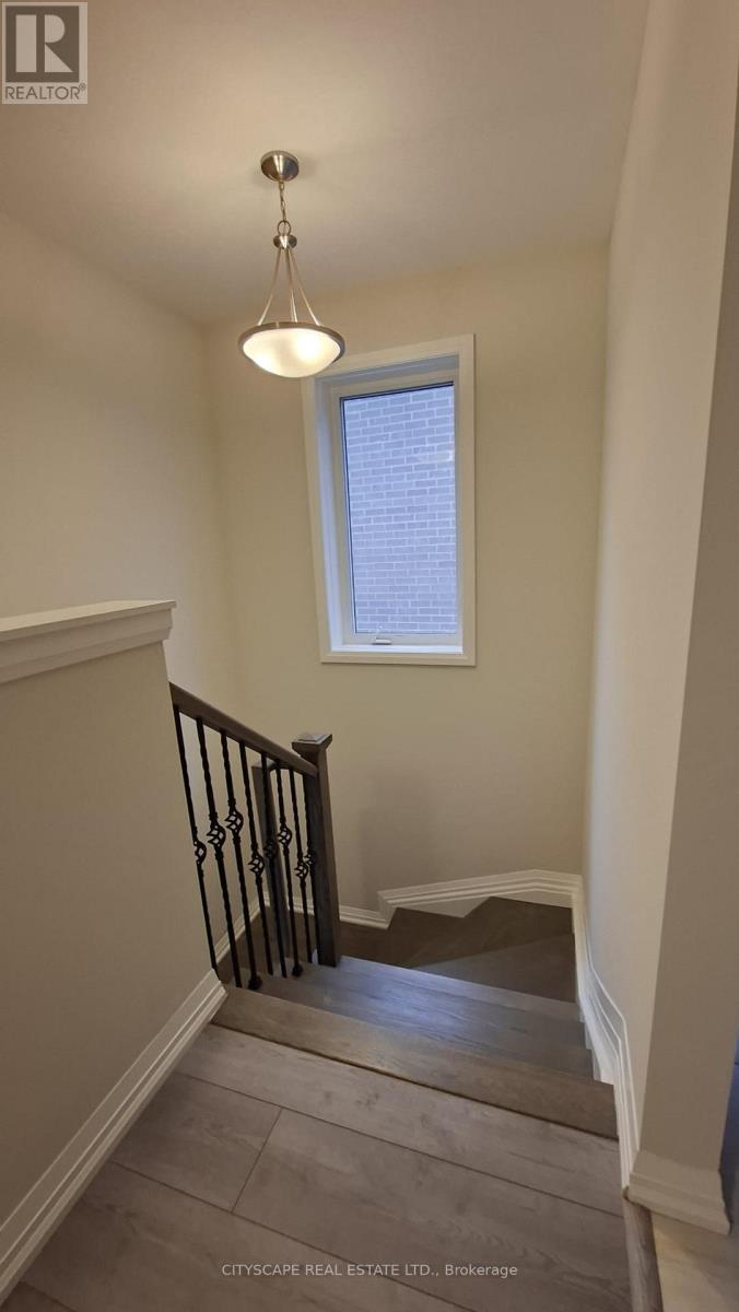 69 Bur Oak Drive Property Photo 8