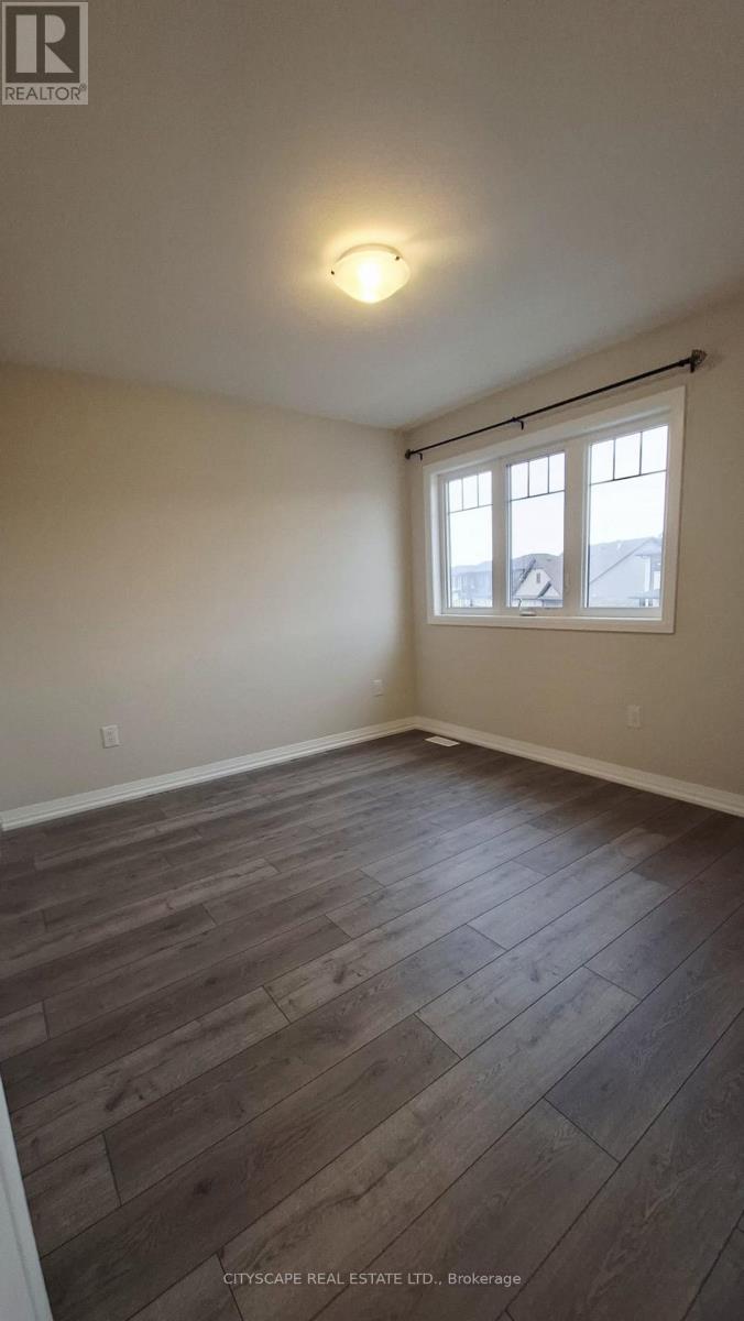 69 Bur Oak Drive Property Photo 13