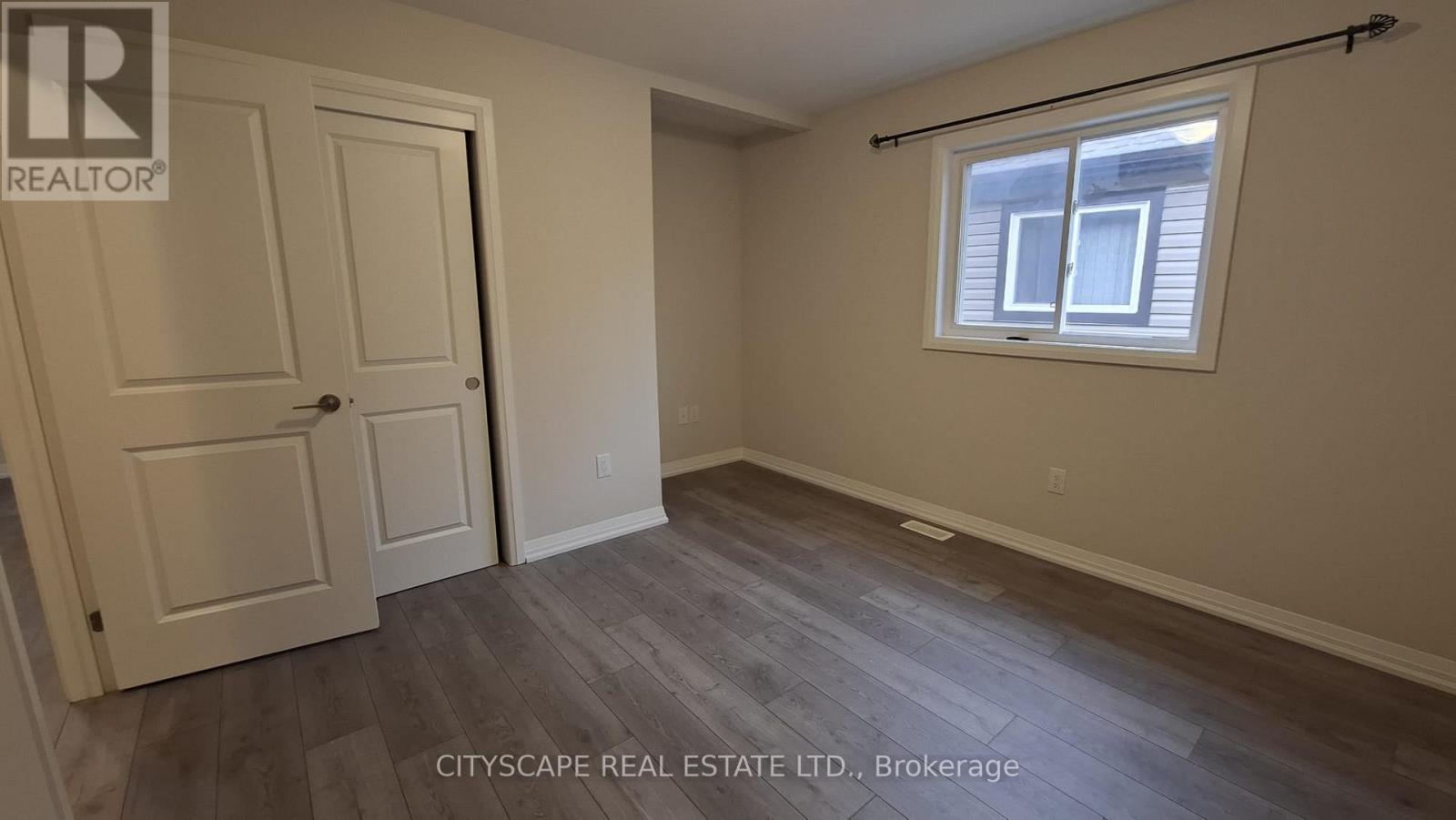 69 Bur Oak Drive Property Photo 18