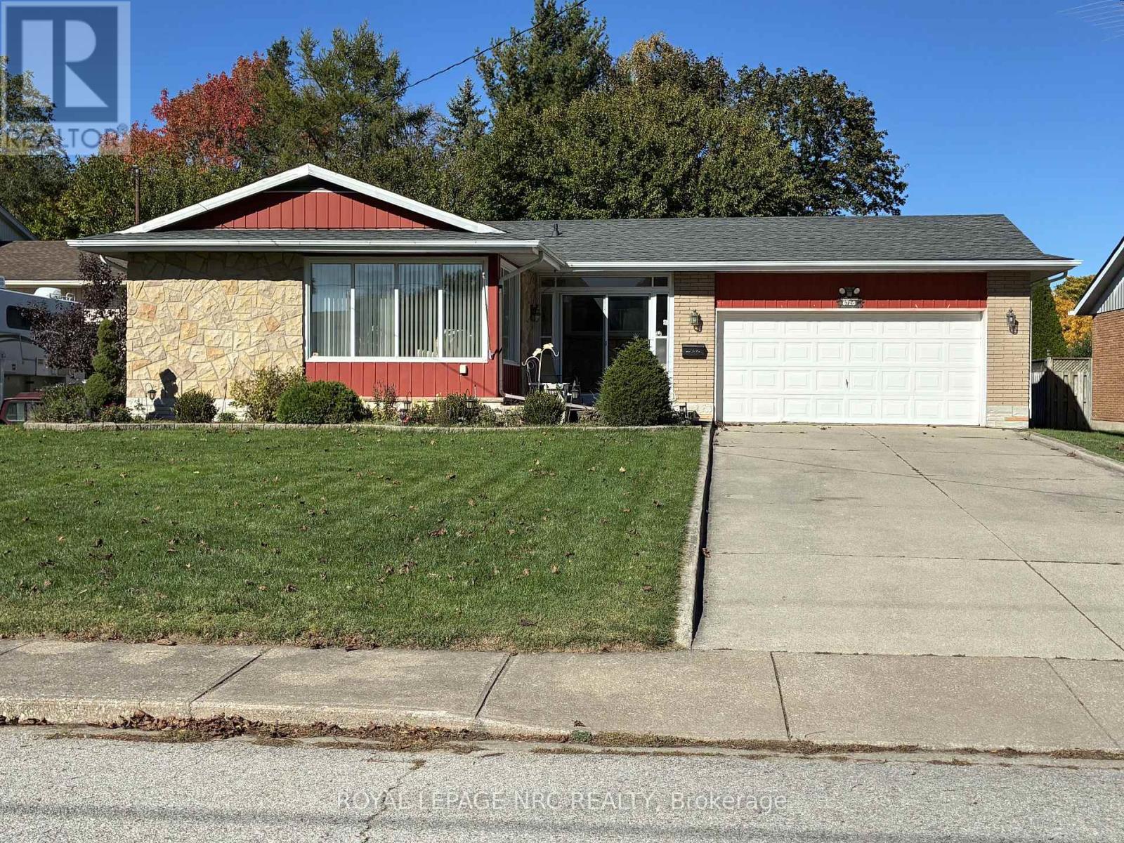 6725 Randy Drive Property Photo 1