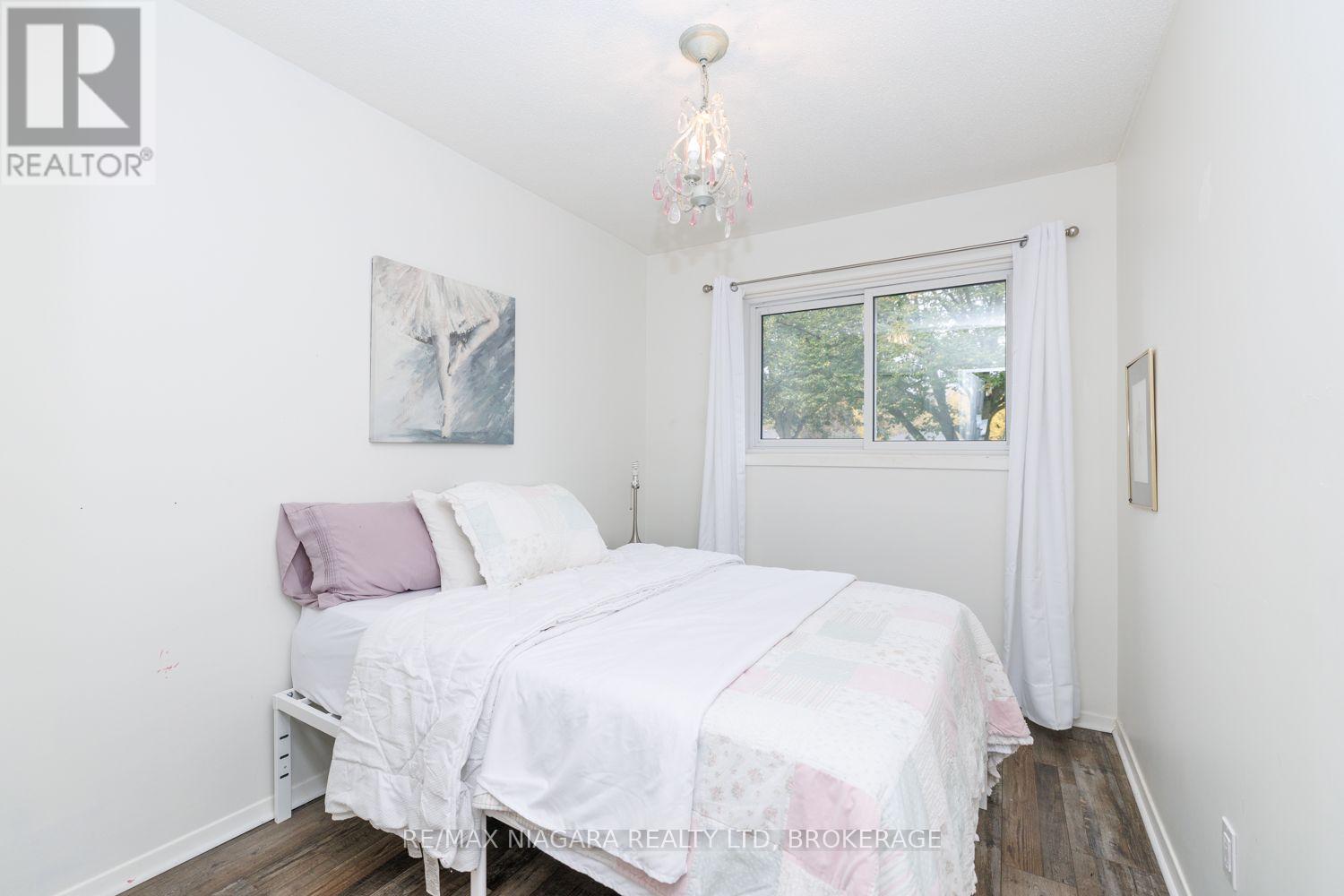 3360 Baker Crescent Property Photo 15
