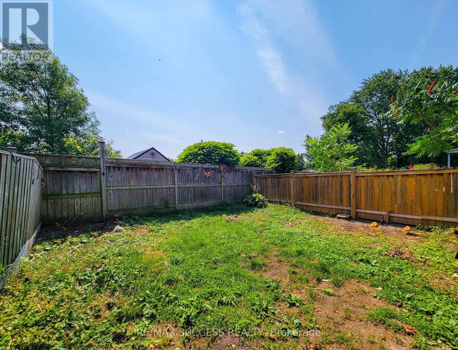 42 Enfield Crescent Property Photo 9