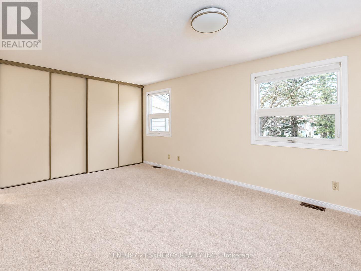 80 - 22c Maple Ridge Crescent Property Photo 17