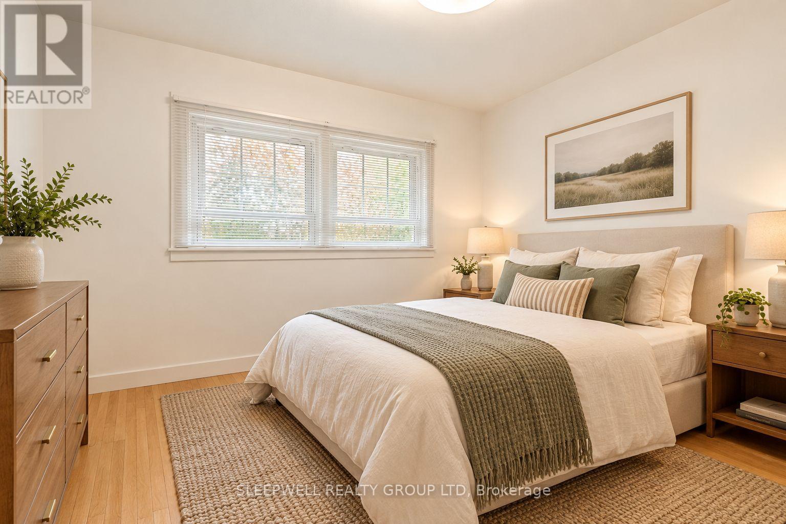 568 Golden Avenue Property Photo 17