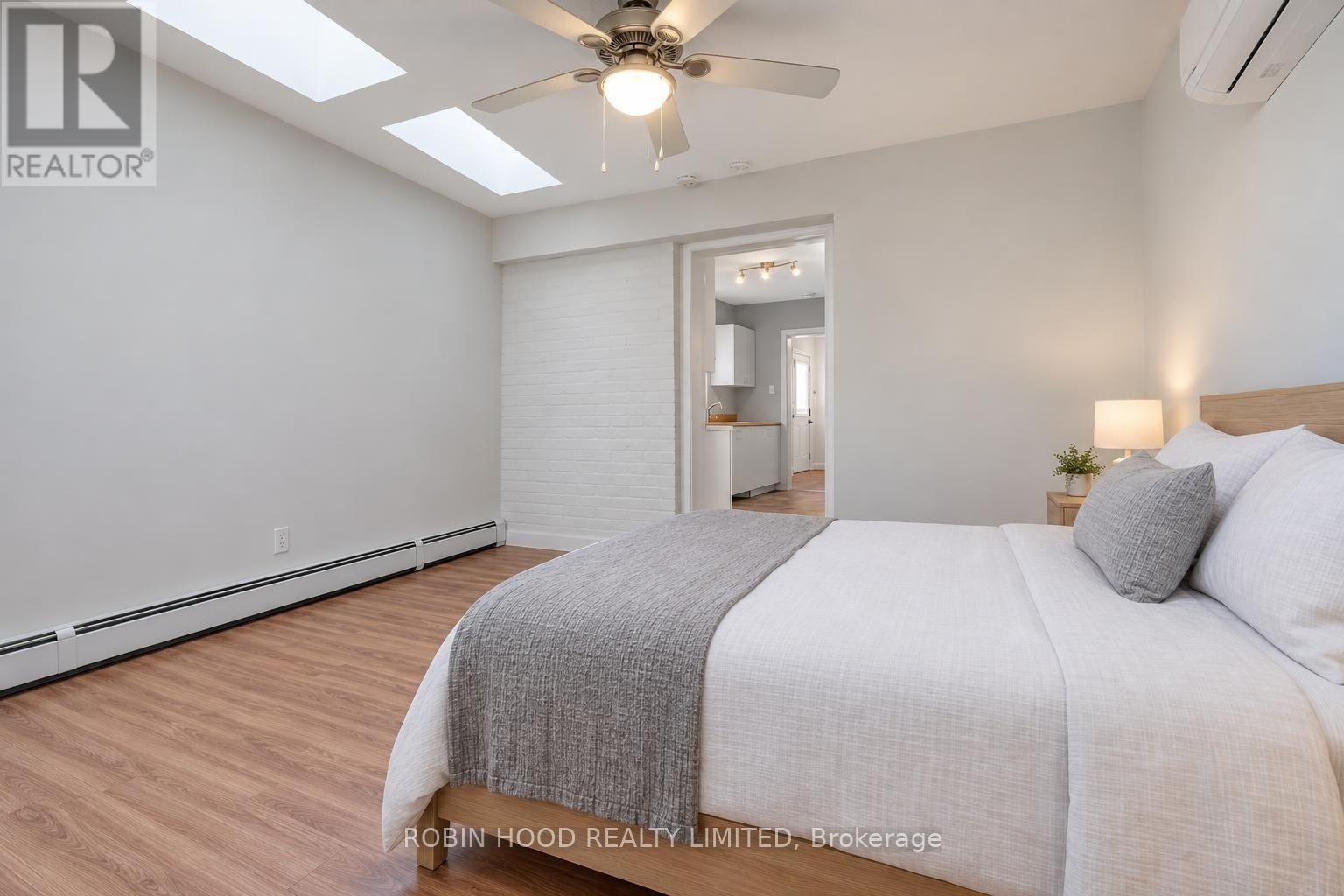 322 Lyon Street N Property Photo 30