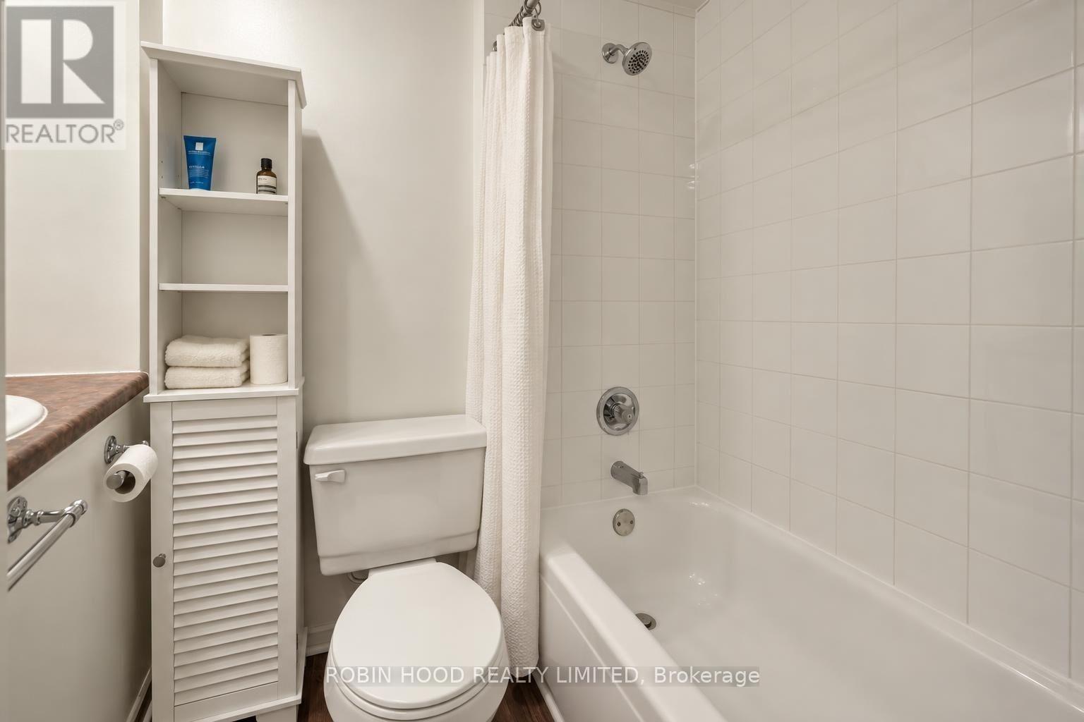 322 Lyon Street N Property Photo 31