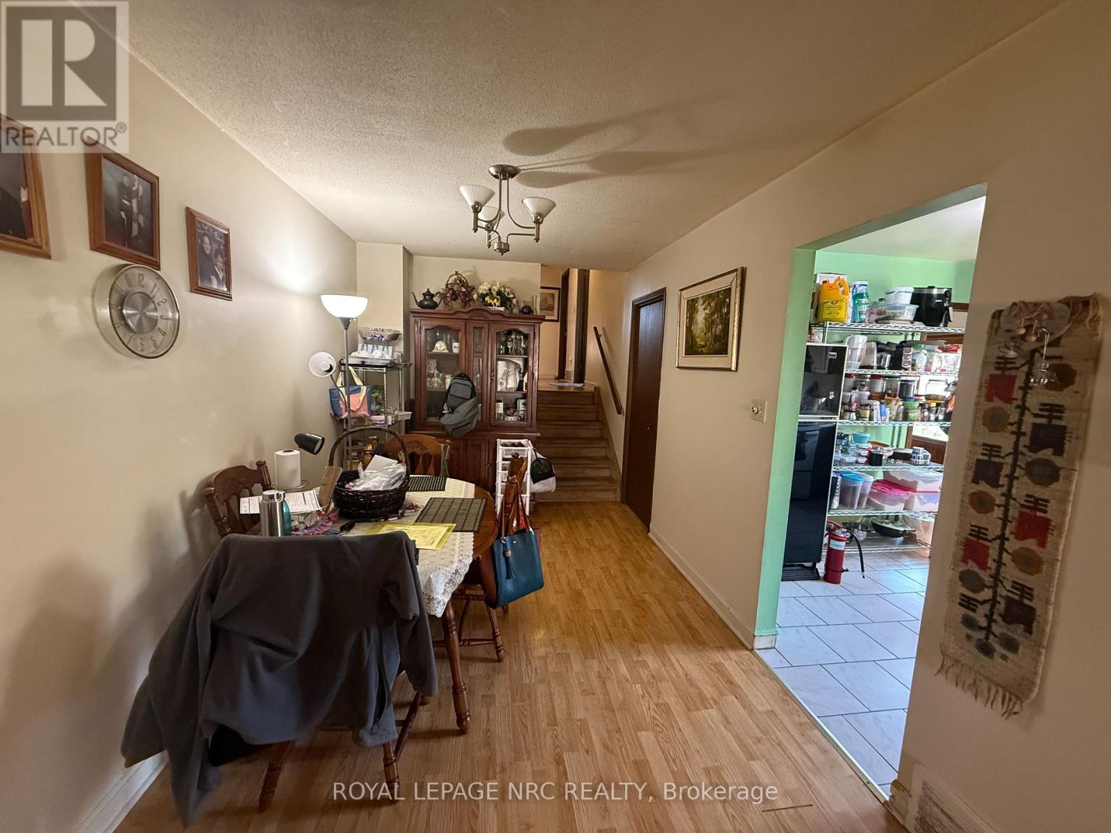 8102 Post Road Property Photo 3
