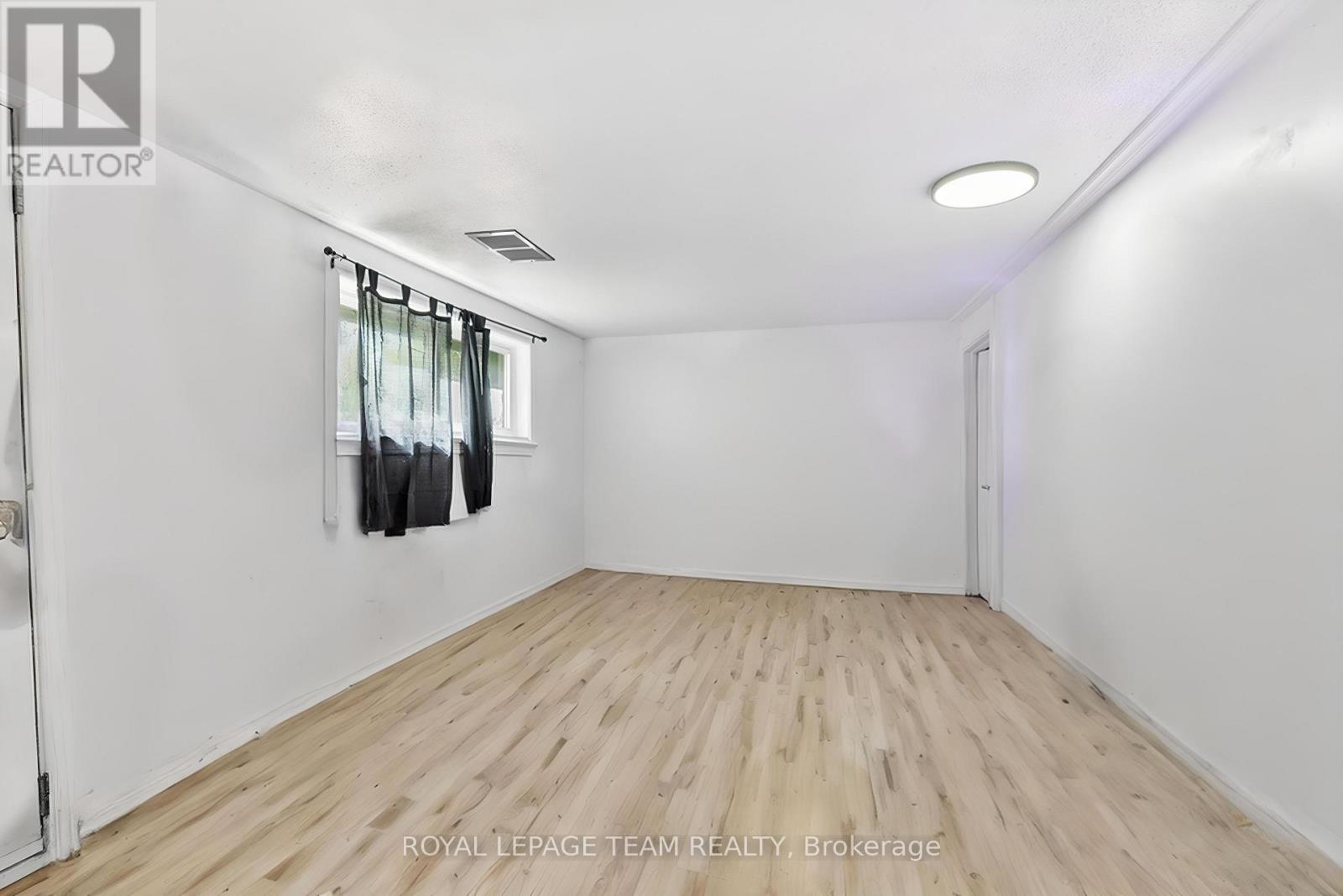 105 Jolliet Avenue Property Photo 16