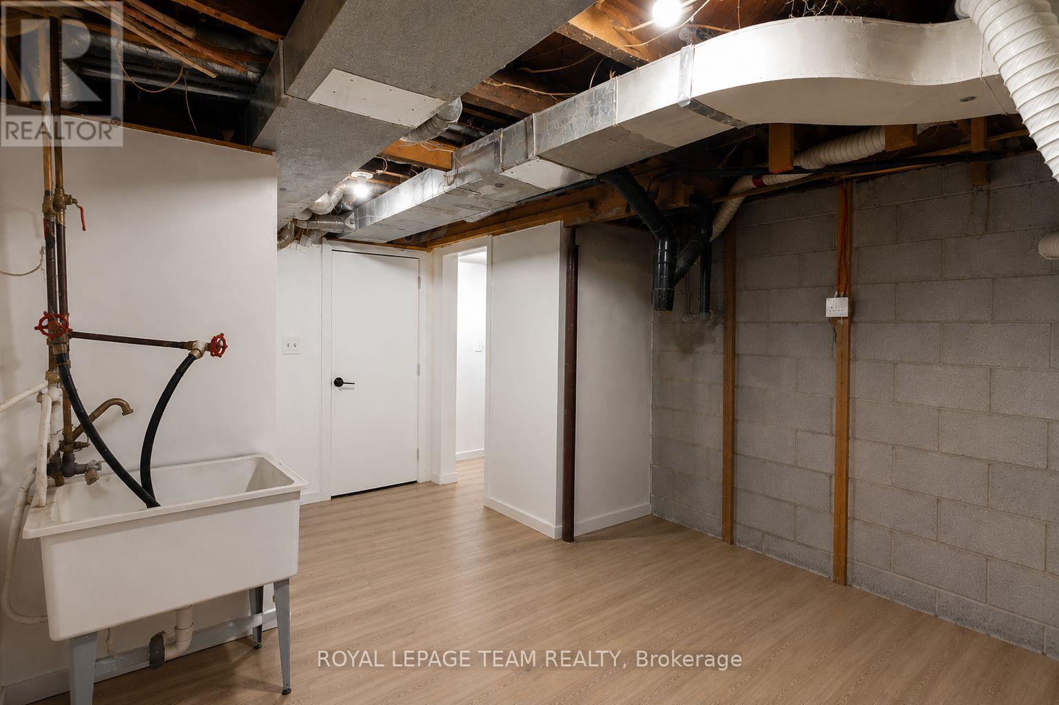 105 Jolliet Avenue Property Photo 20