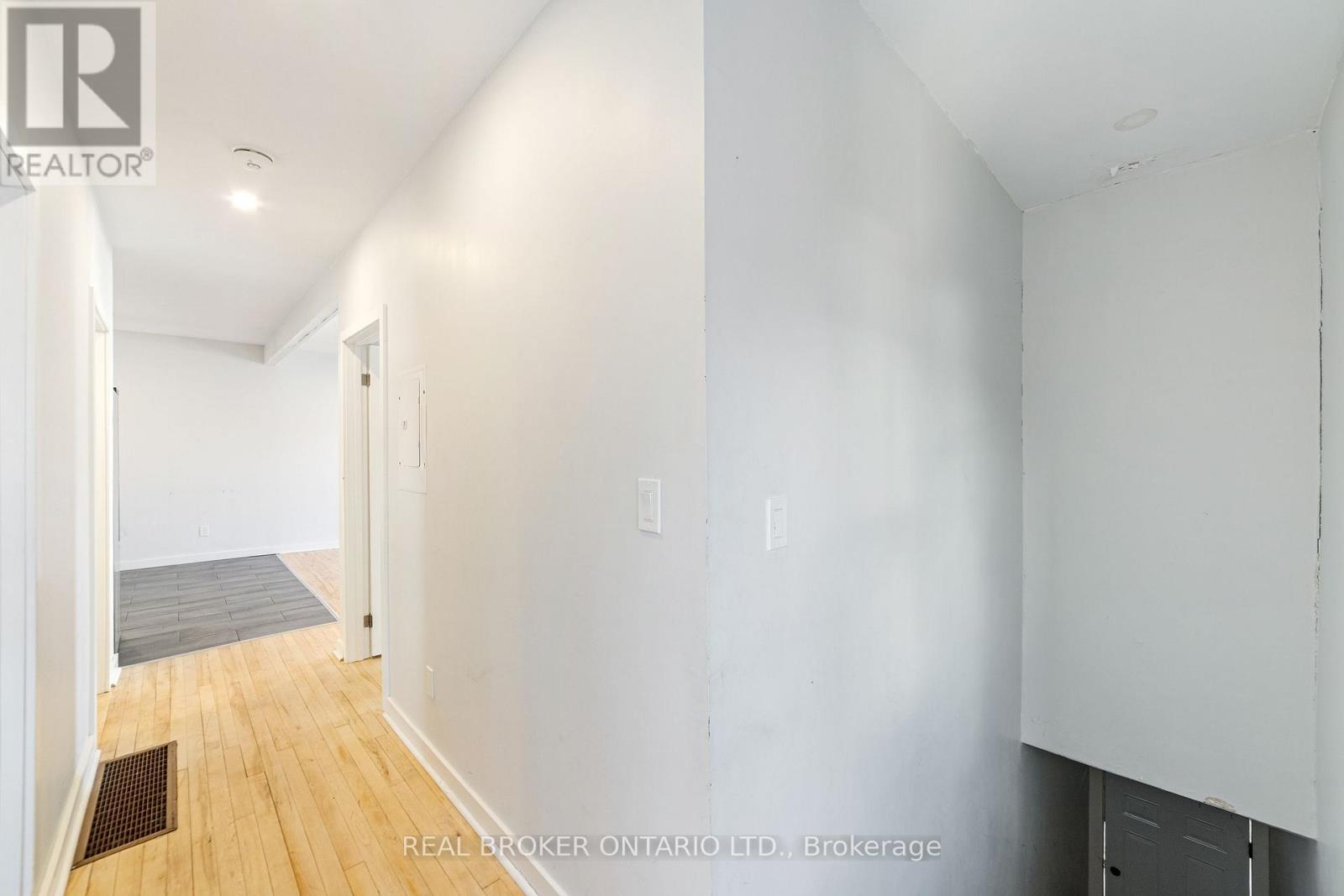 208 Mary Street Property Photo 15