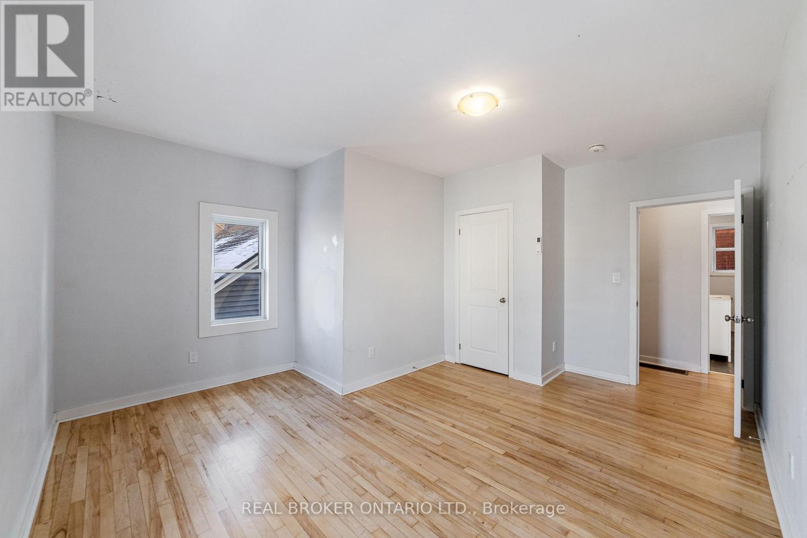 208 Mary Street Property Photo 23
