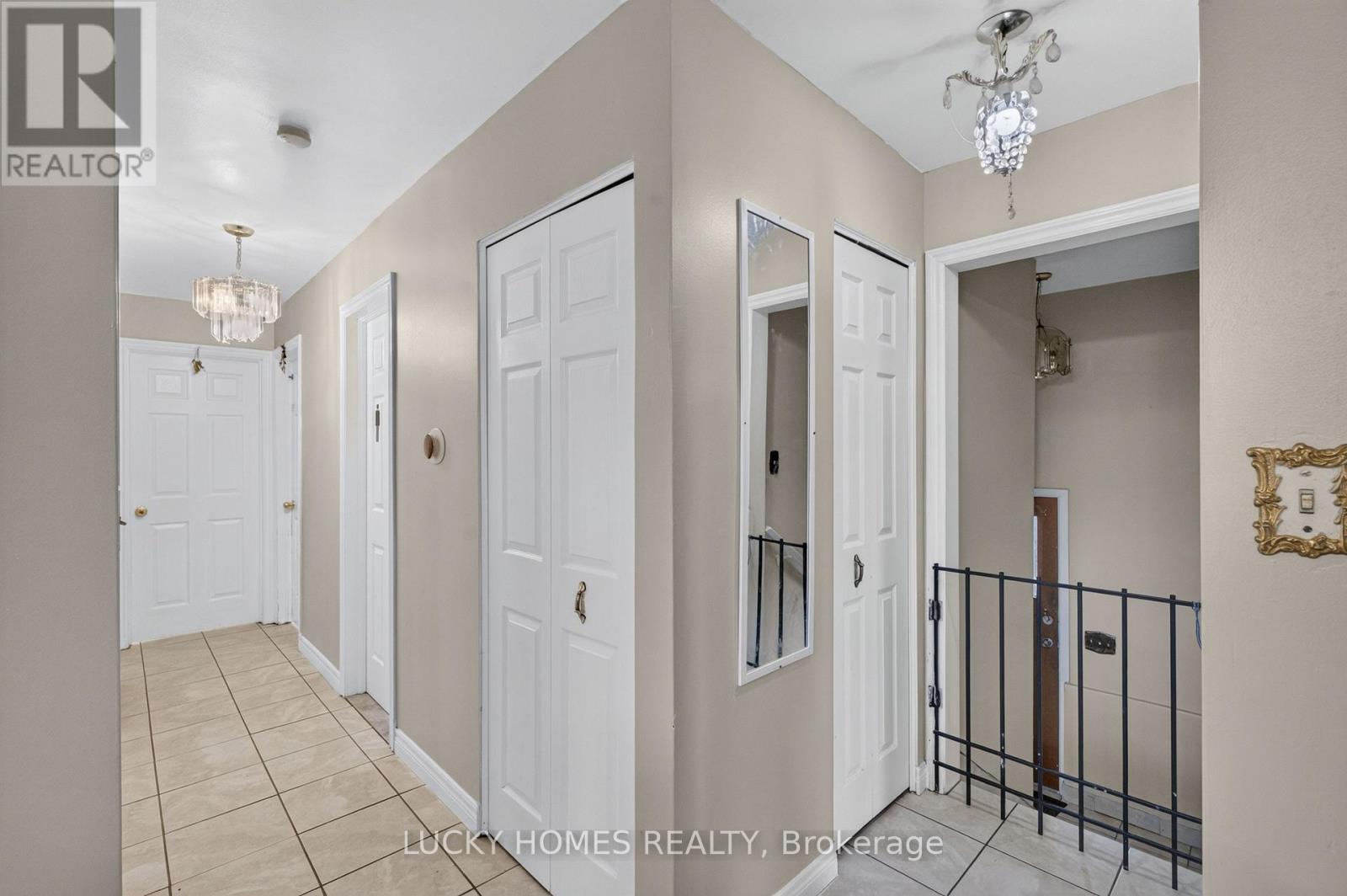 3061 Lloyd George Boulevard Property Photo 23