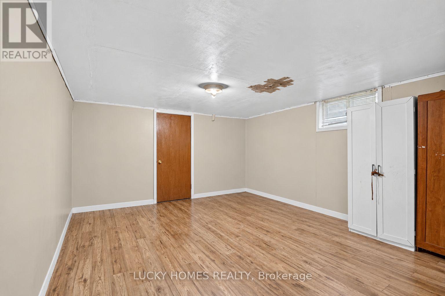 3061 Lloyd George Boulevard Property Photo 43
