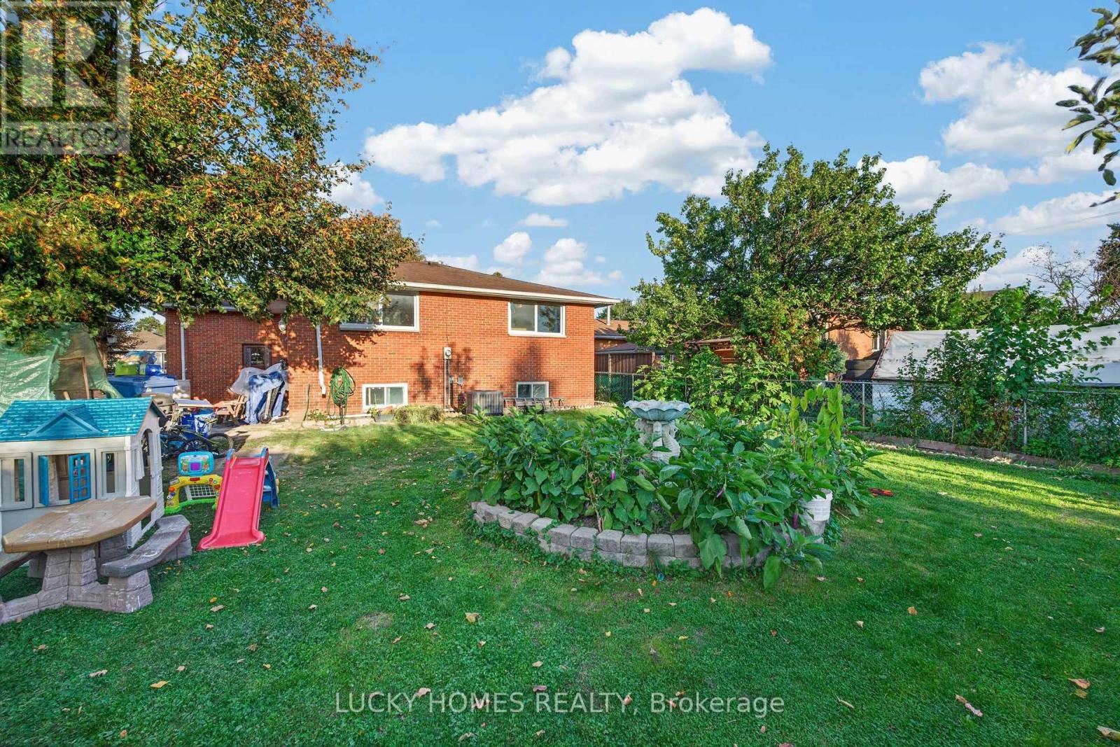 3061 Lloyd George Boulevard Property Photo 48