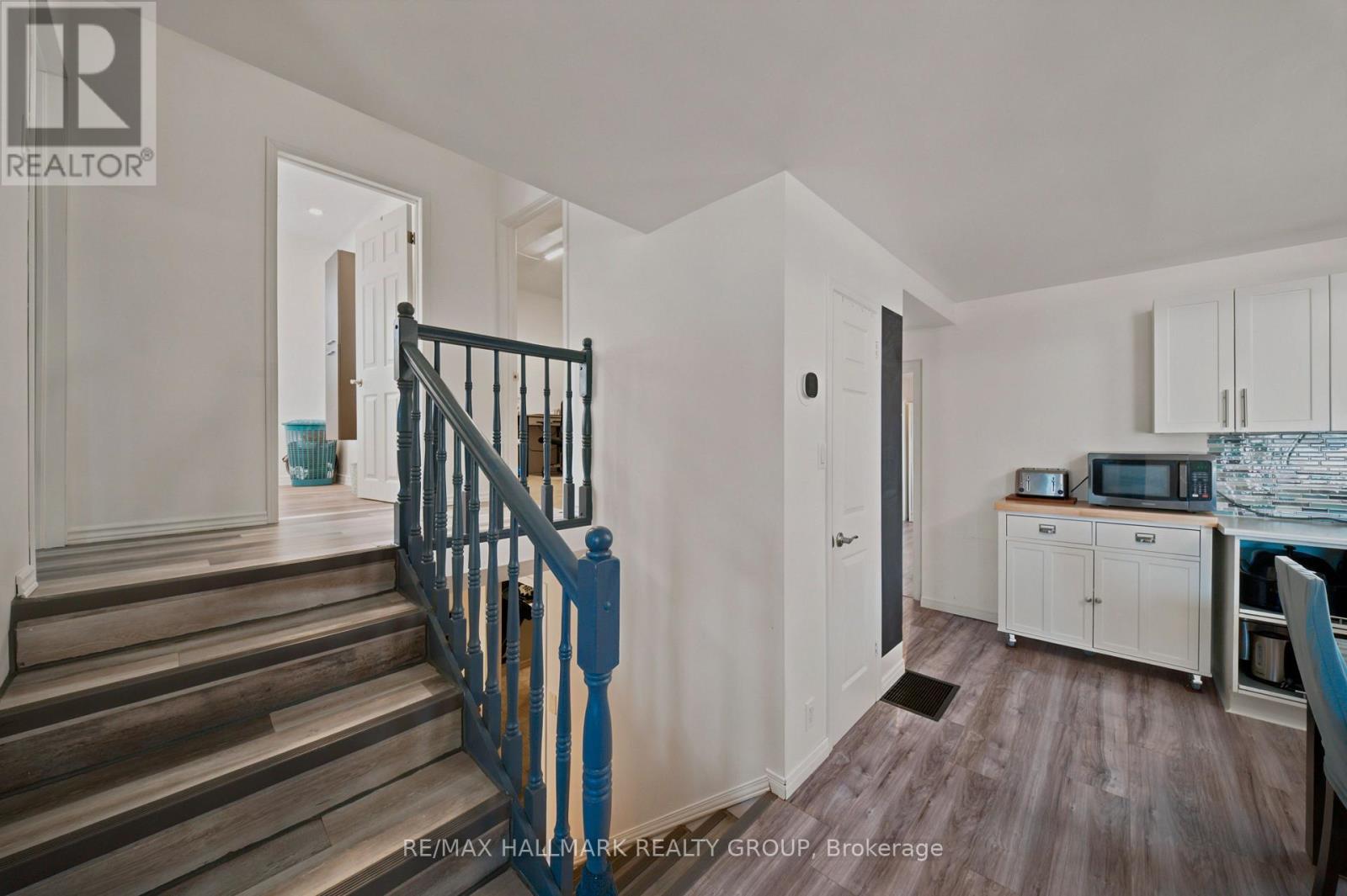 312 Dufferin Street Property Photo 20