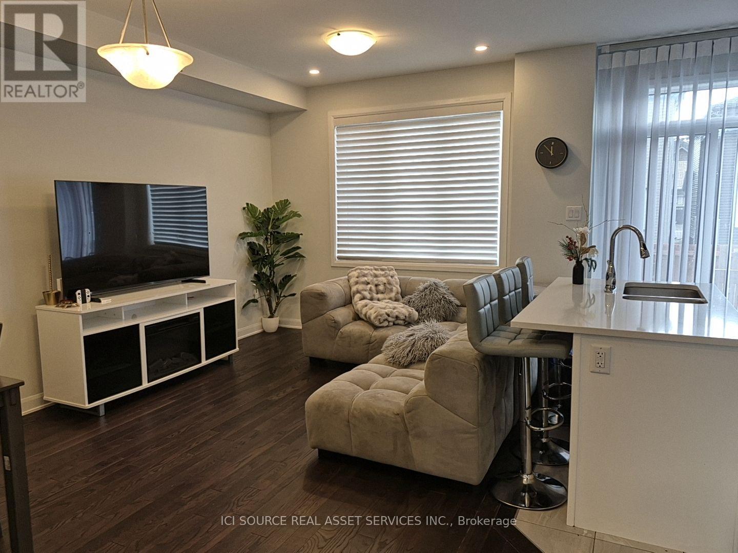 351 Raheen Court Property Photo 5