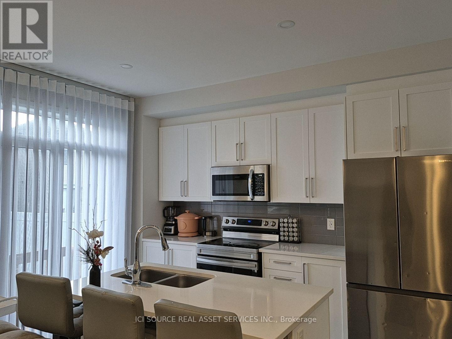 351 Raheen Court Property Photo 9