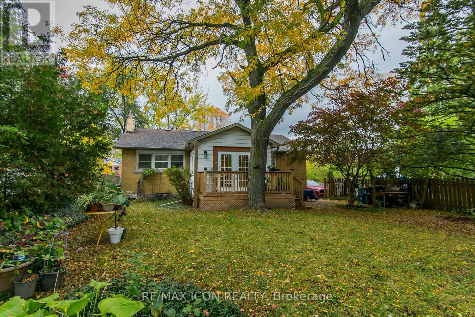 201 Dawson Street Property Photo 26