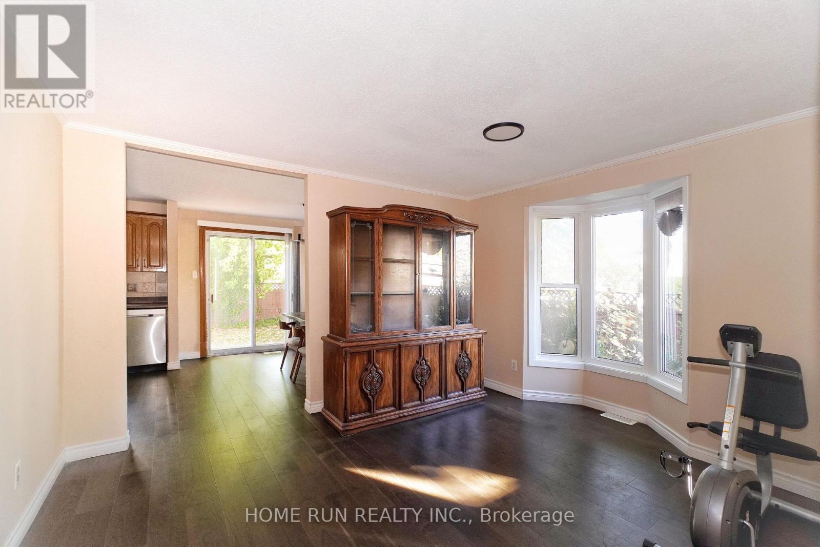 1484 Forest Valley Drive Property Photo 8