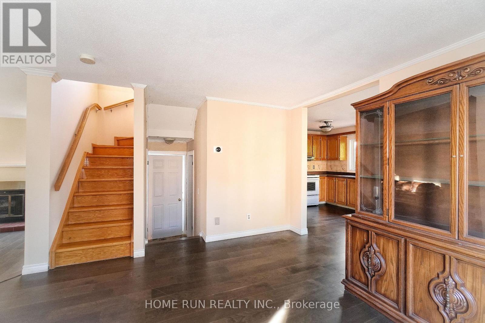 1484 Forest Valley Drive Property Photo 11