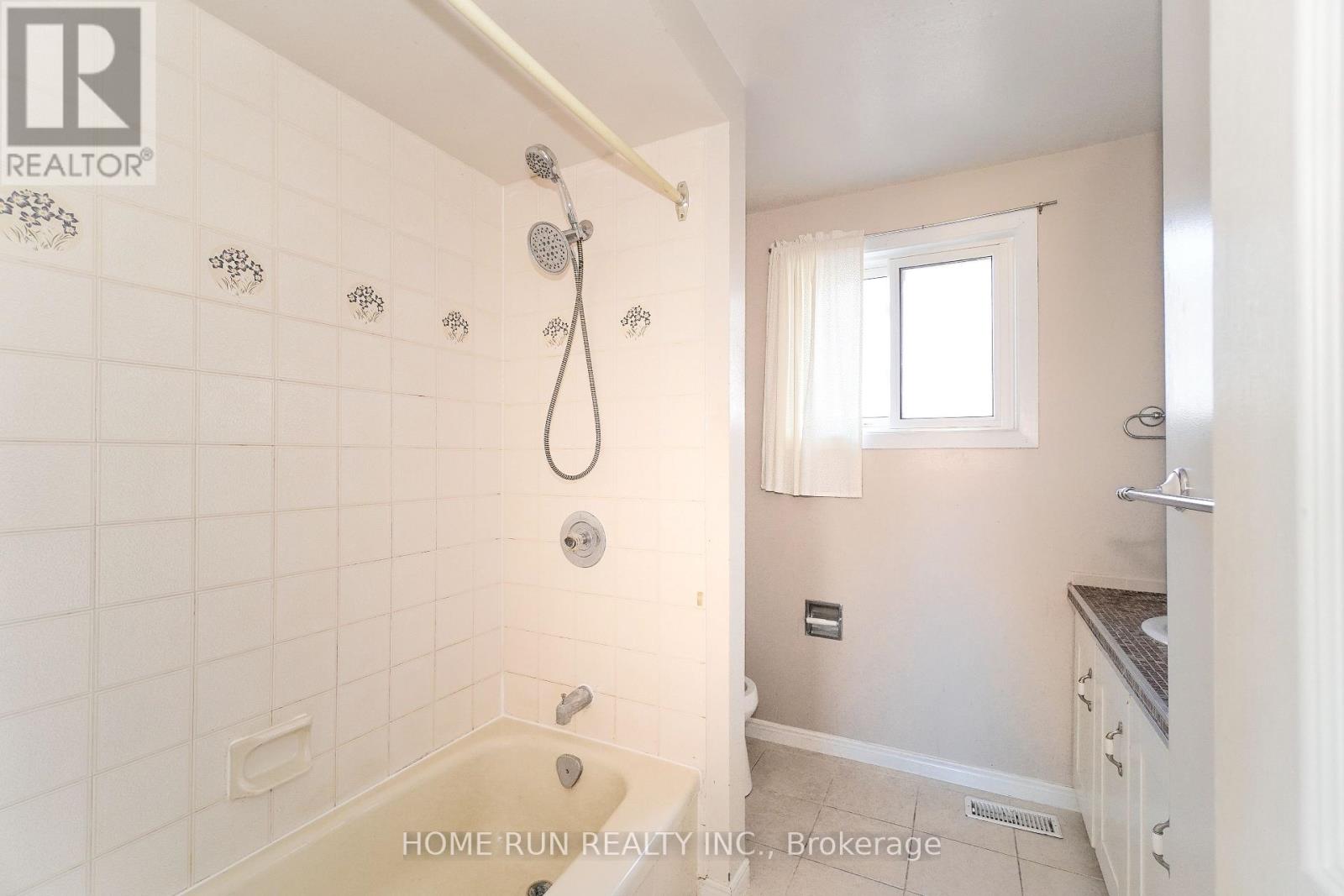 1484 Forest Valley Drive Property Photo 22