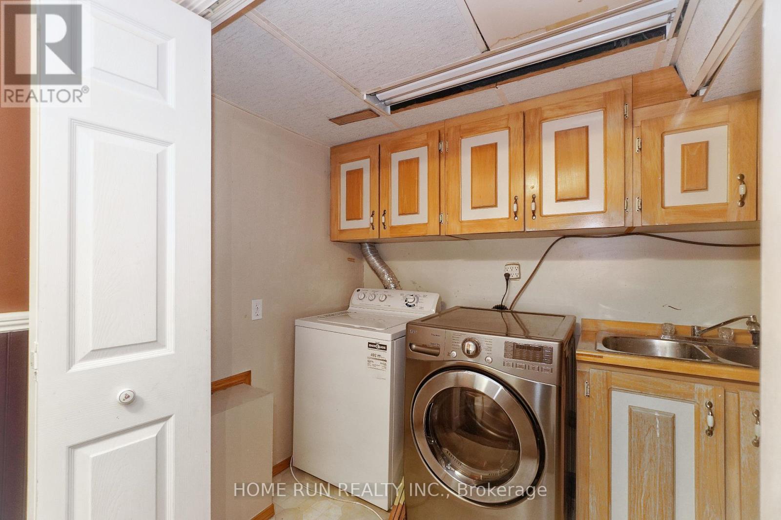 1484 Forest Valley Drive Property Photo 33
