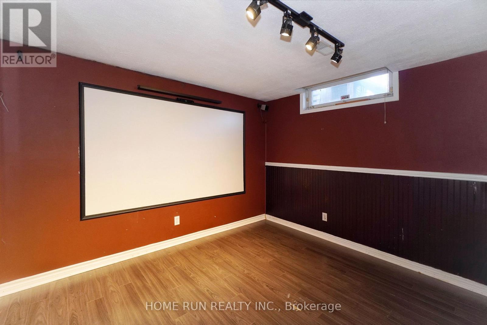 1484 Forest Valley Drive Property Photo 34