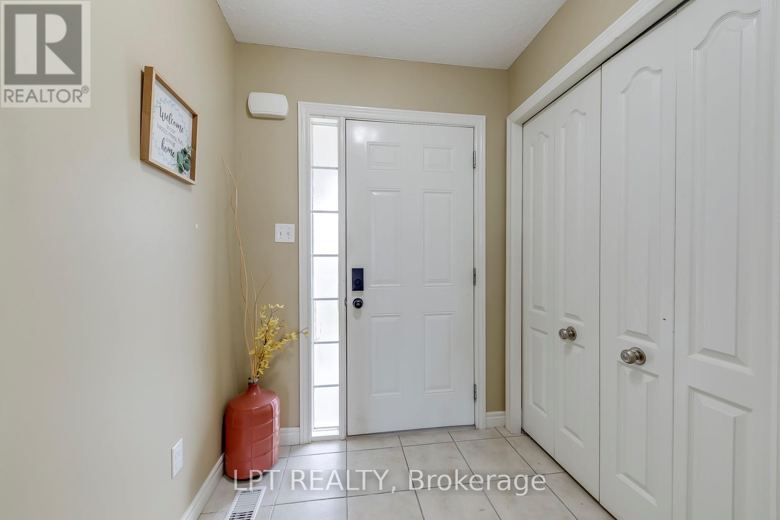 6 - 10 Fallowfield Drive Property Photo 5
