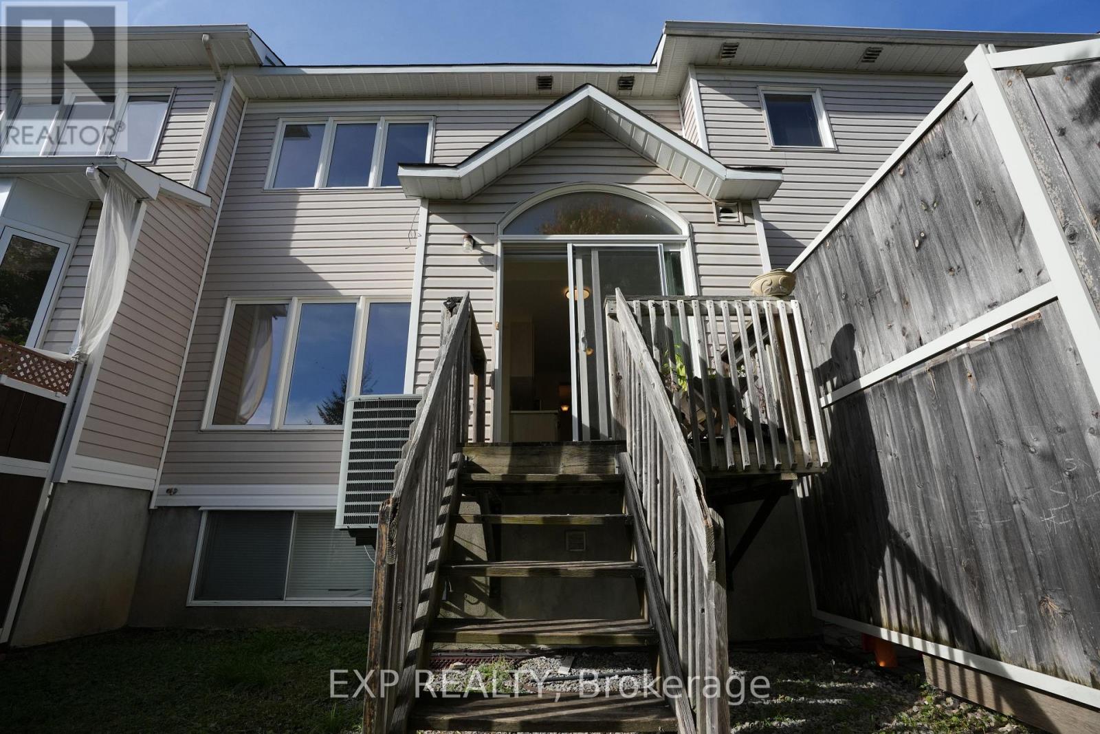 338 Forestbrook Street Property Photo 30