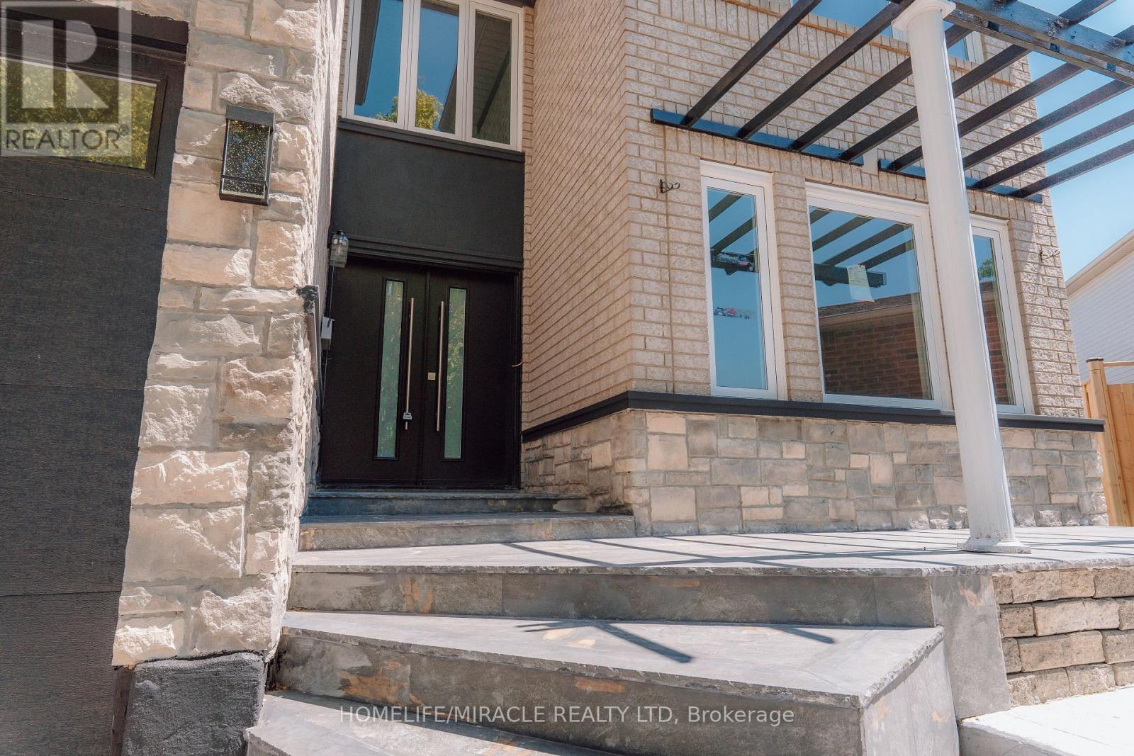 20 Wade Green Property Photo 3