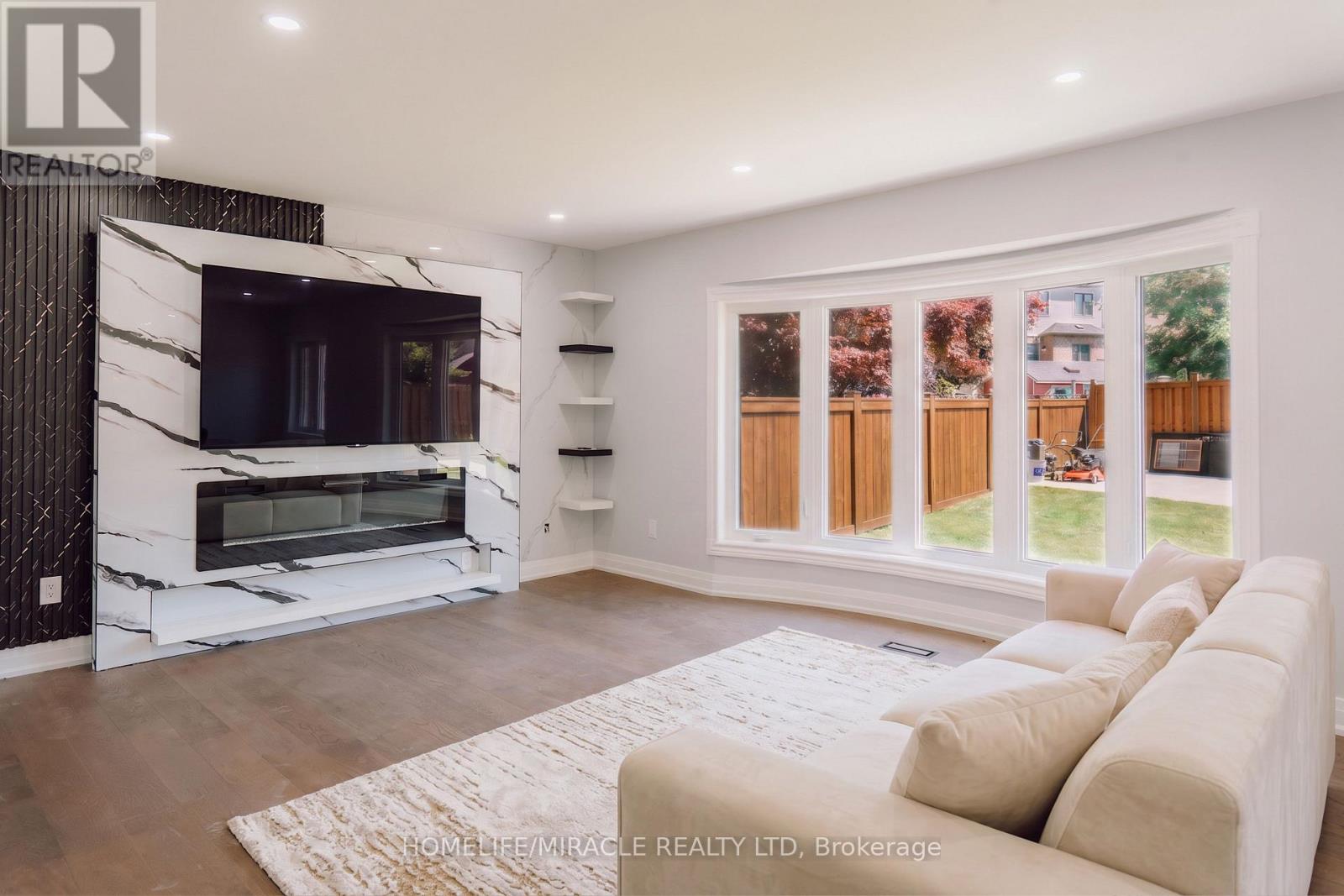 20 Wade Green Property Photo 7