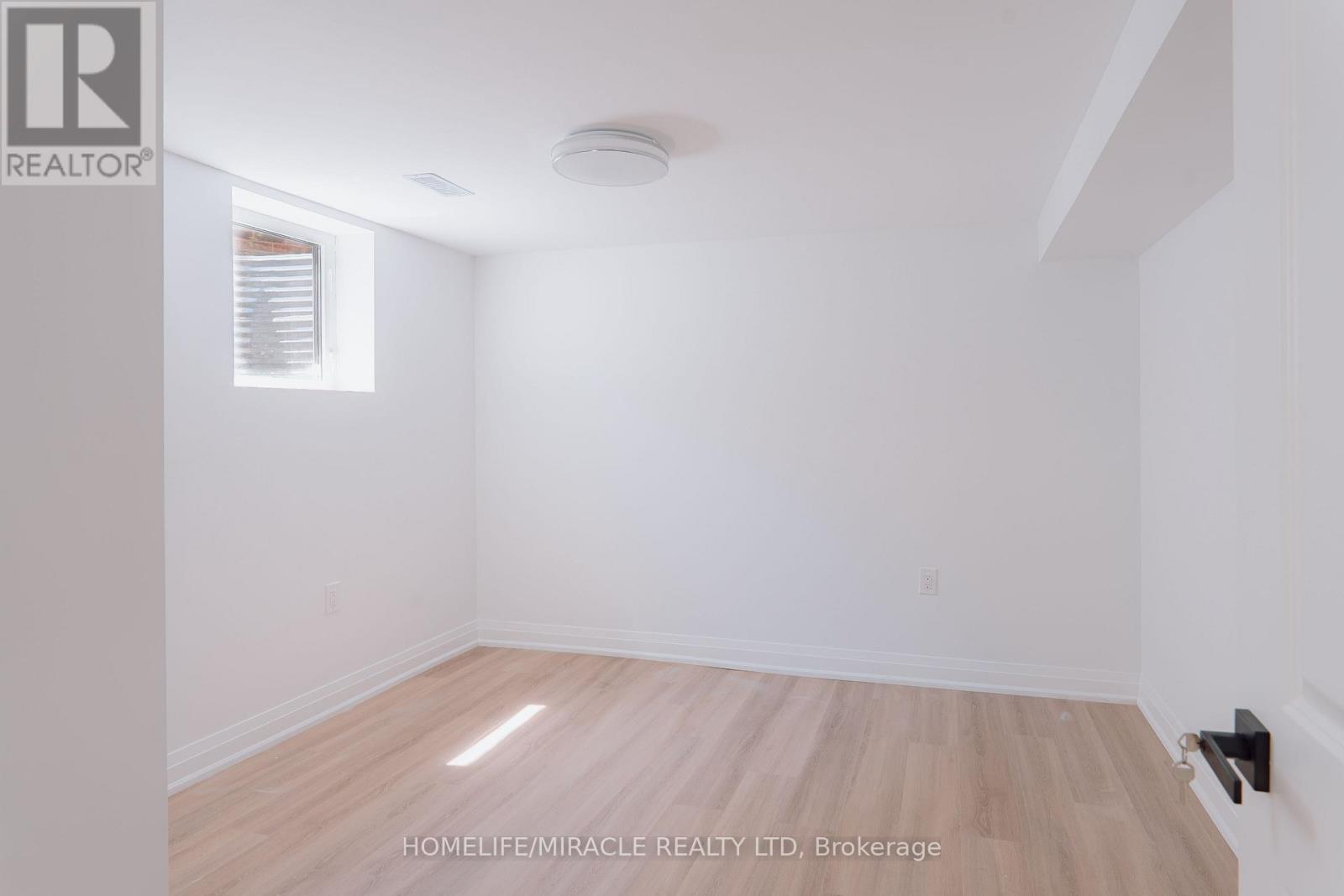 20 Wade Green Property Photo 35