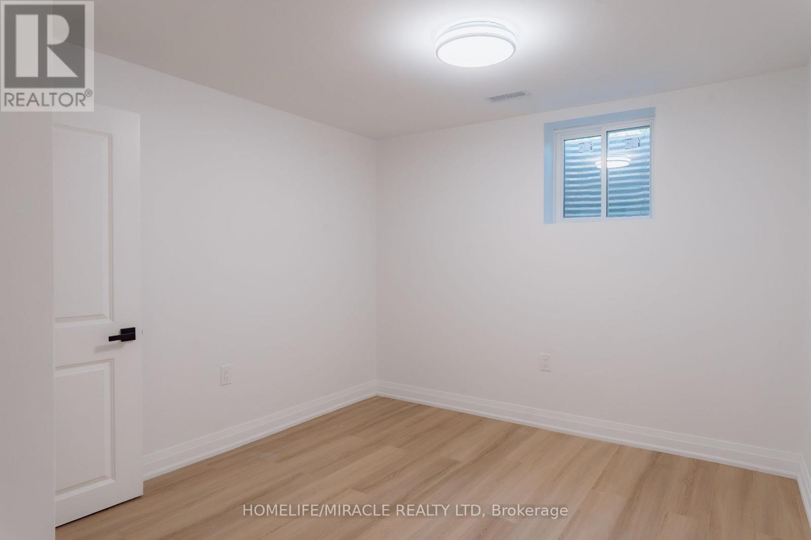 20 Wade Green Property Photo 39