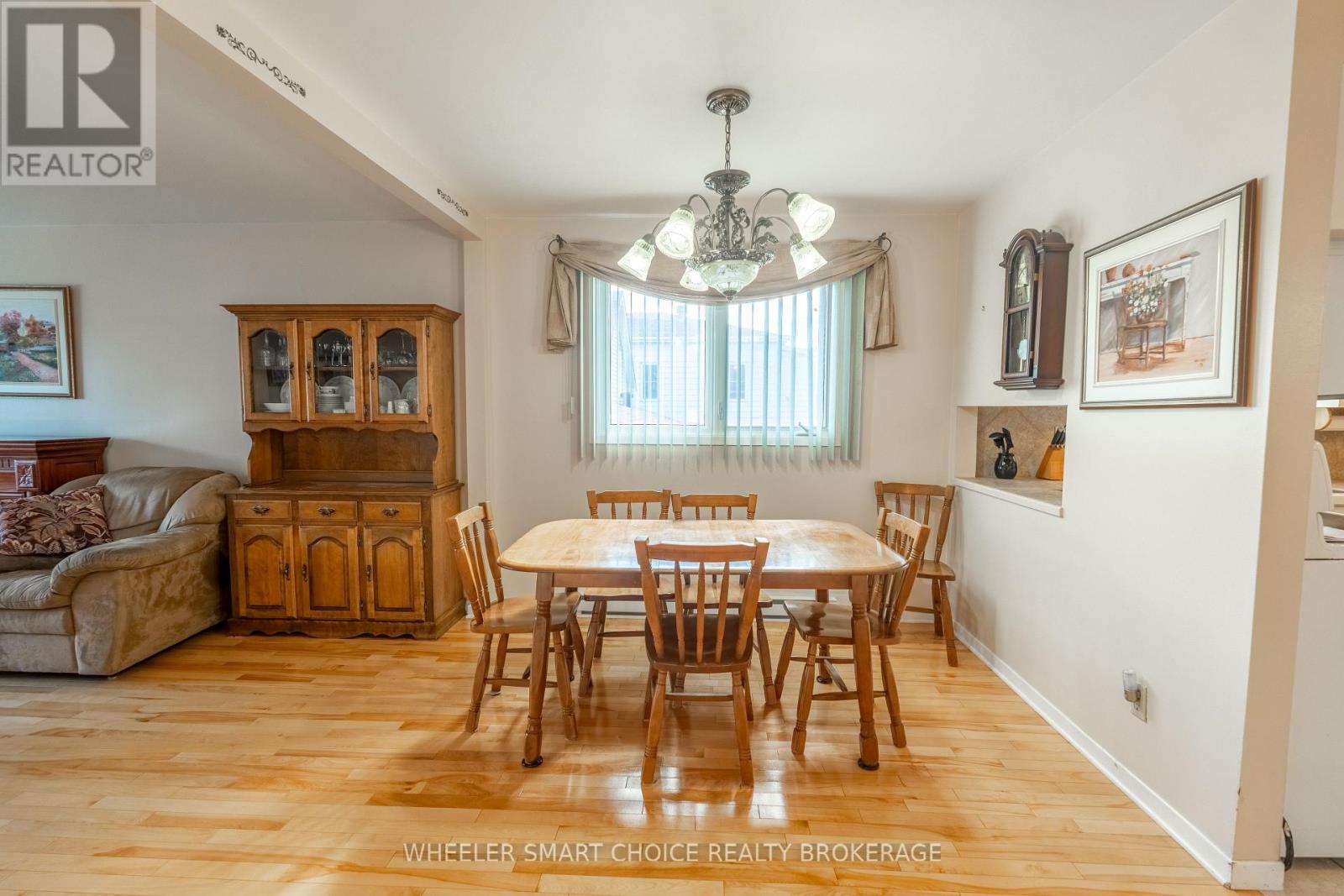 516 Burton Avenue Property Photo 5