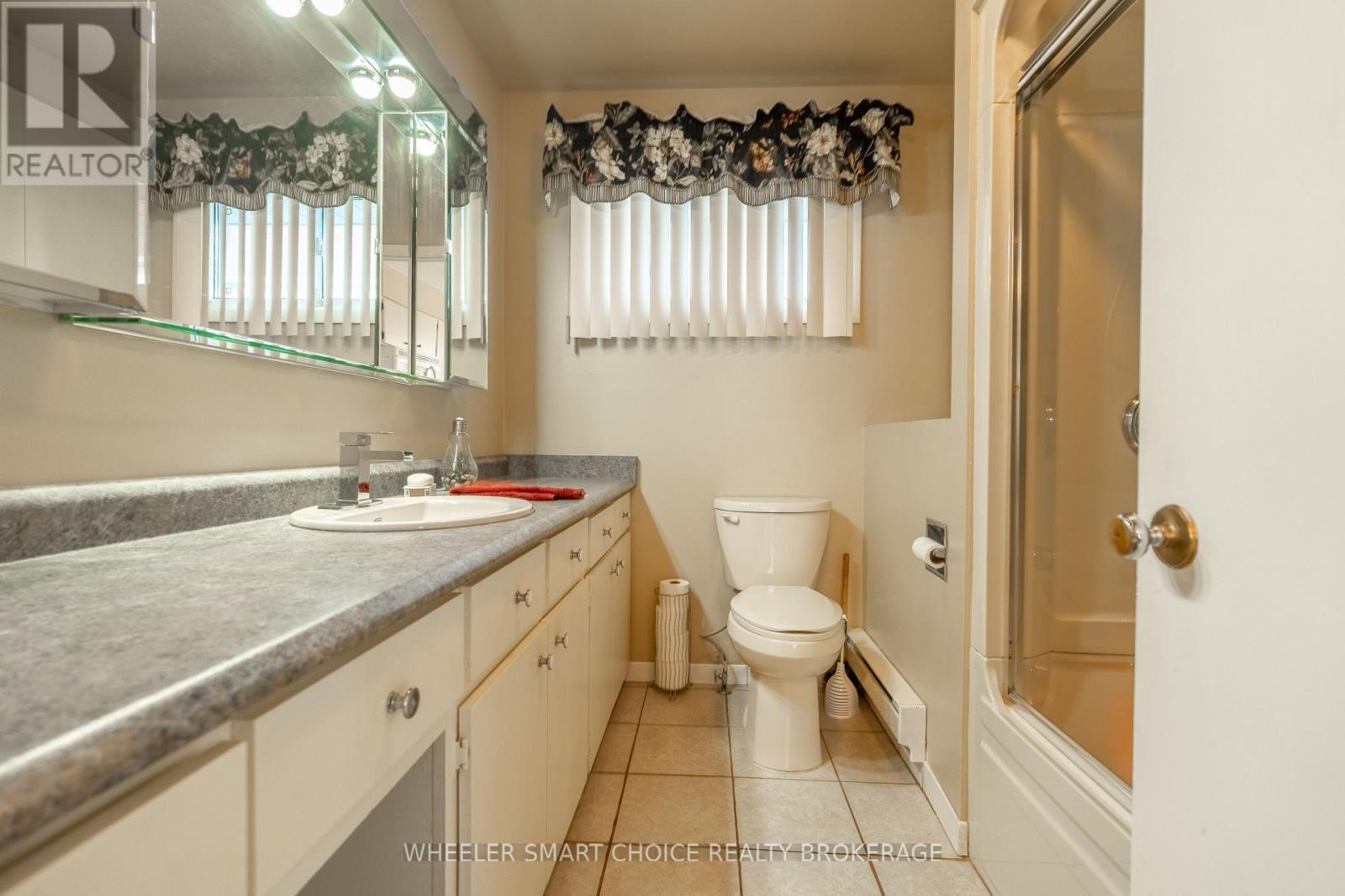 516 Burton Avenue Property Photo 8