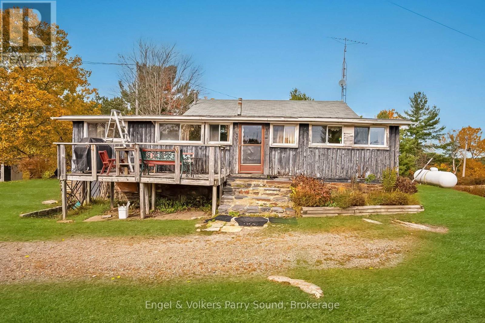 21 Naiscoot Lake Road Property Photo 10