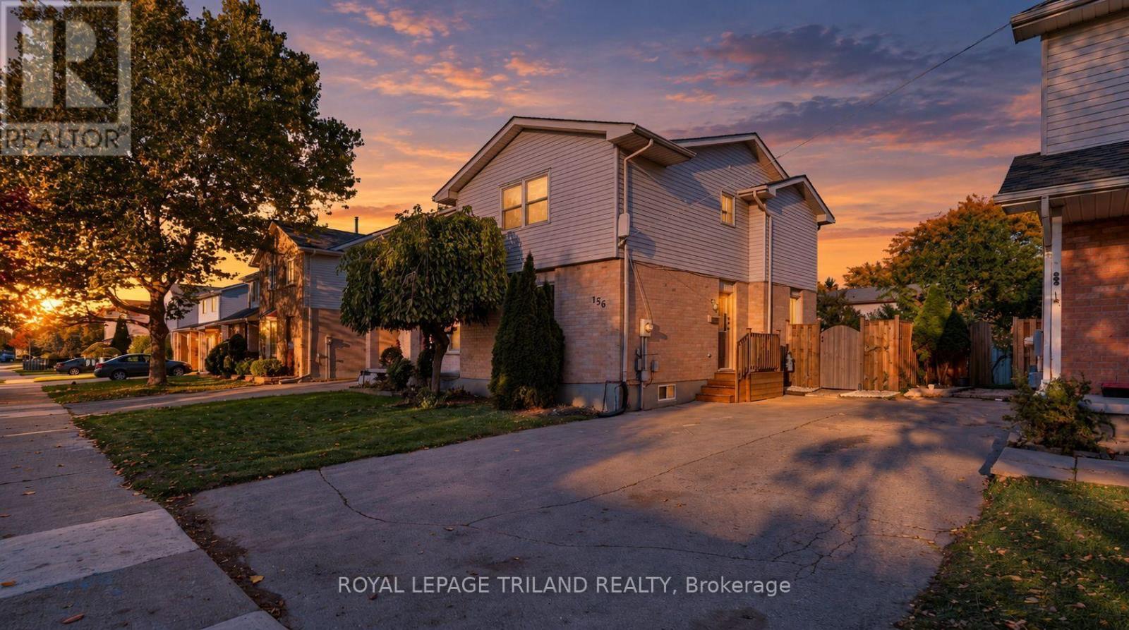 136 Golfdale Crescent Property Photo 3
