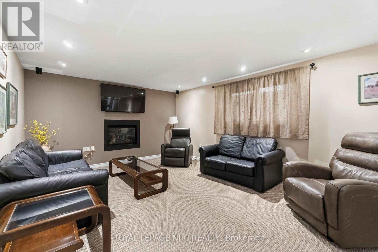 18 October Drive Property Photo 28