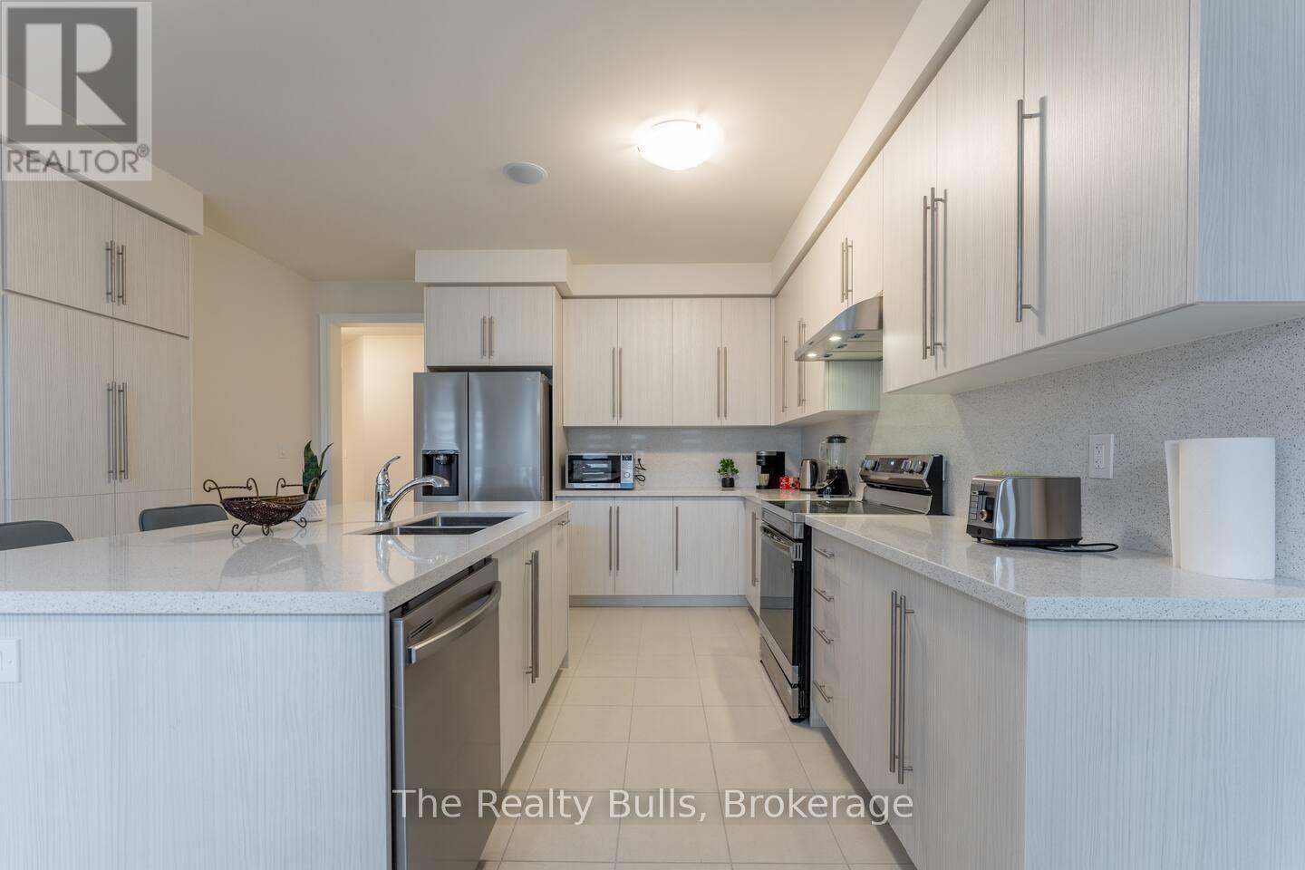 89 Gledhill Crescent Property Photo 2