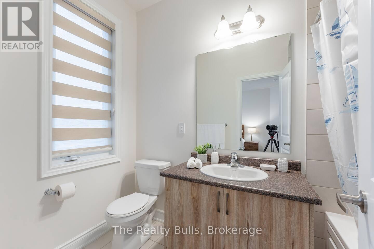 89 Gledhill Crescent Property Photo 4