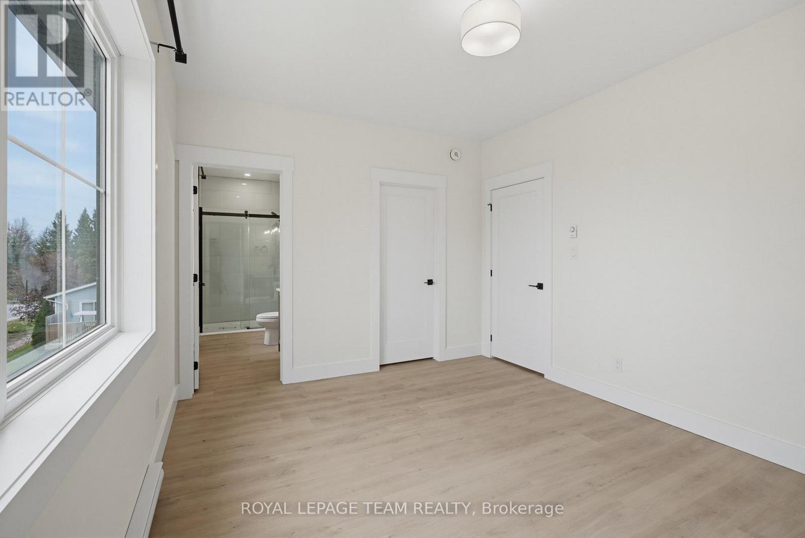 Unit 4 - 730 Cecelia Street Property Photo 19