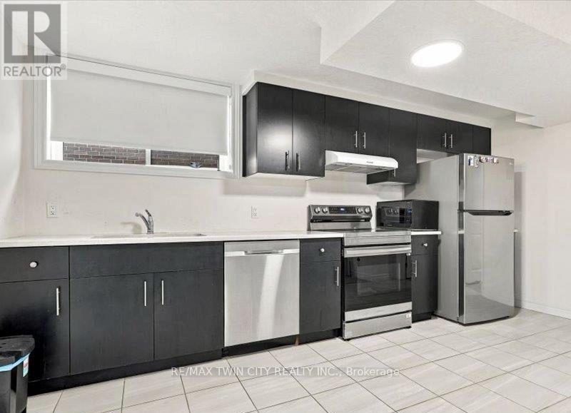 905 Broadacre Place Property Photo 25