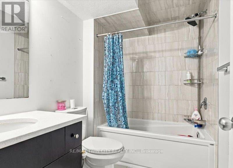 905 Broadacre Place Property Photo 30