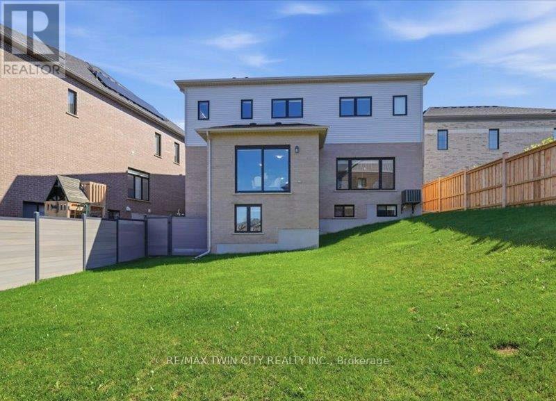 905 Broadacre Place Property Photo 36
