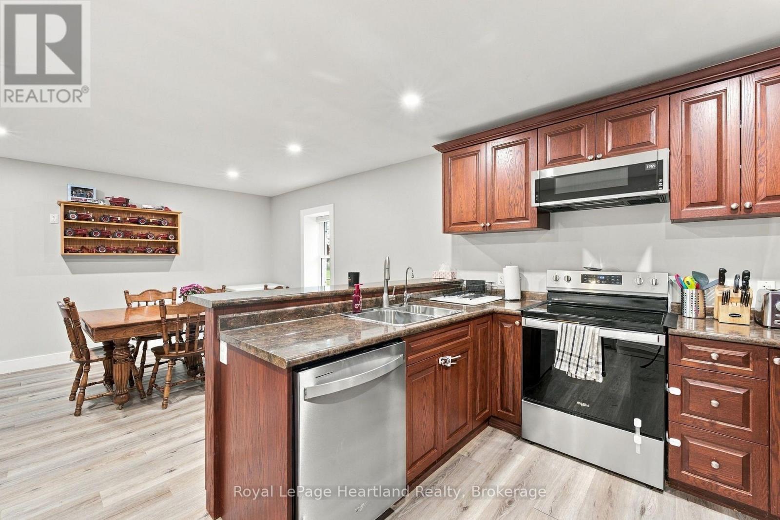 37579 Kippen Road Property Photo 18