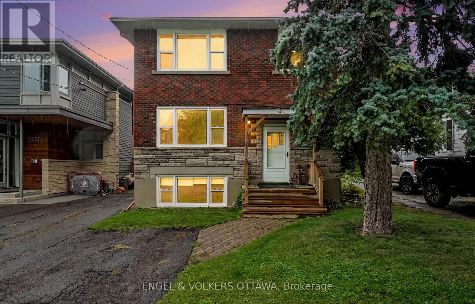 2 - 527 Laderoute Avenue Property Photo 1