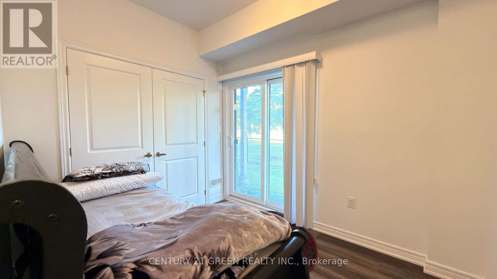 11 - 575 Woodward Avenue Property Photo 20