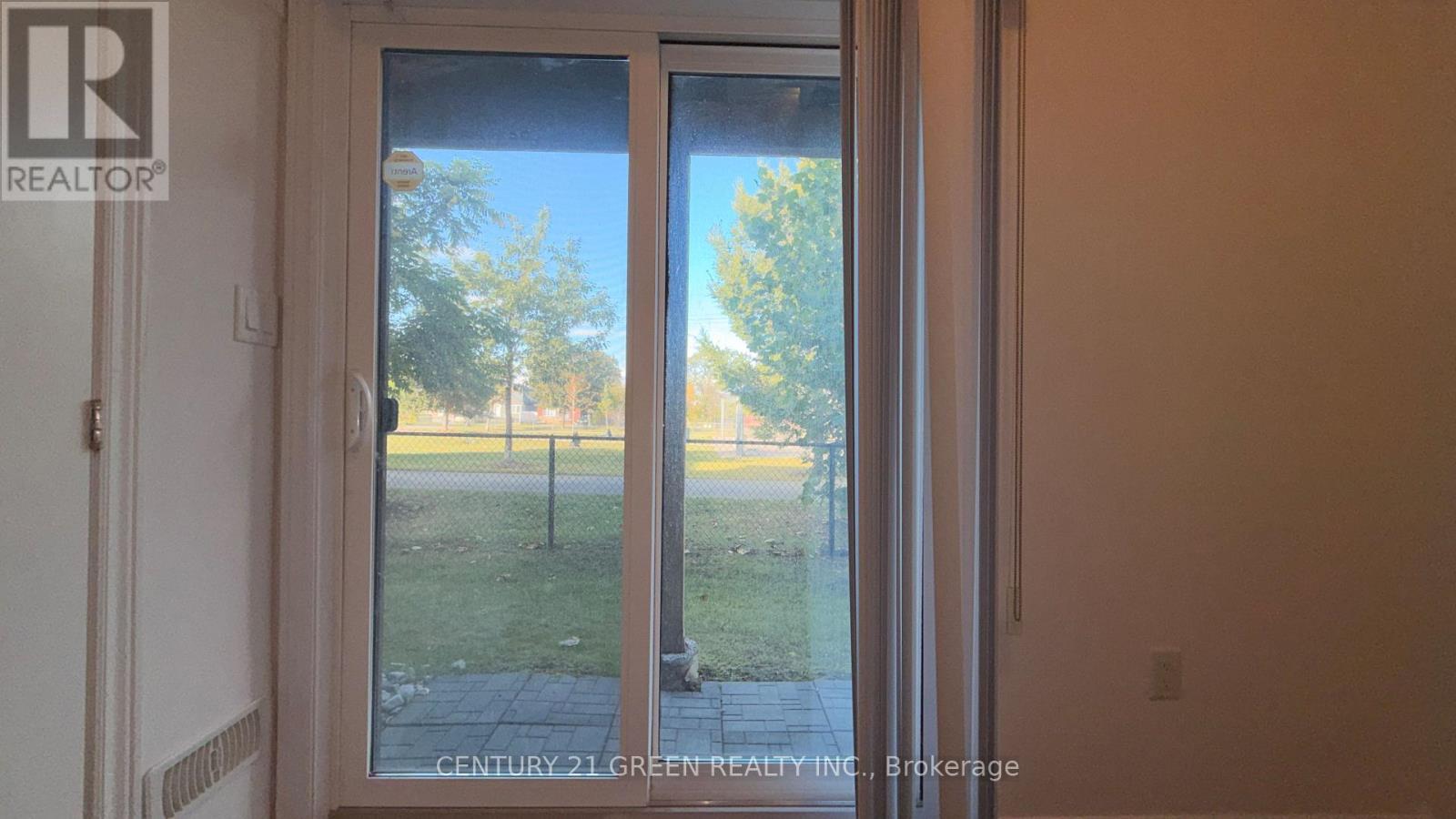 11 - 575 Woodward Avenue Property Photo 21